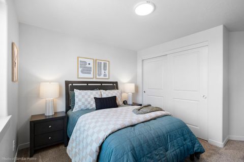 Tiny photo for 3366 NW 7th Street, Redmond, OR 97756 (MLS # 220223472)