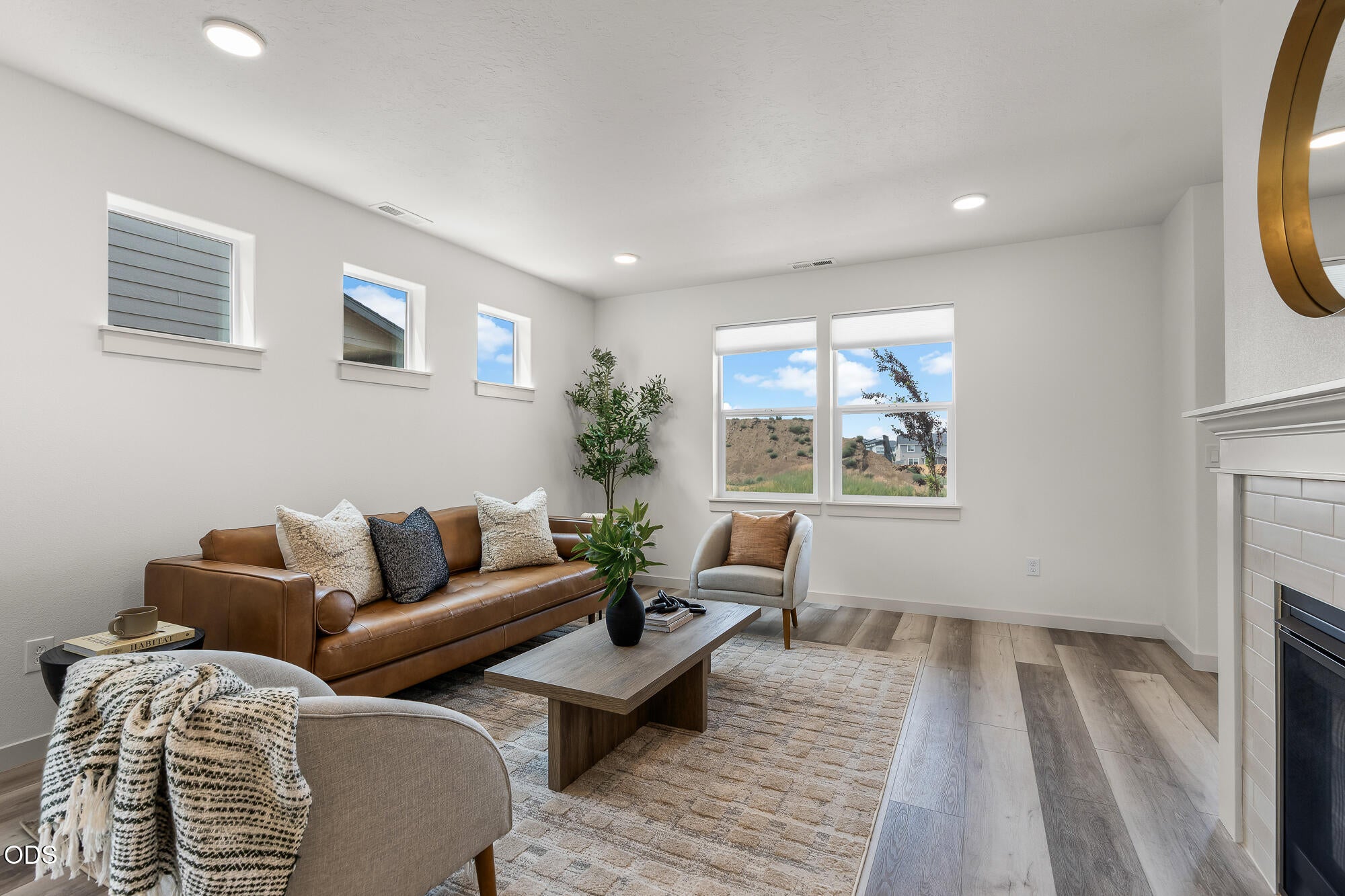 3366 NW 7th Street