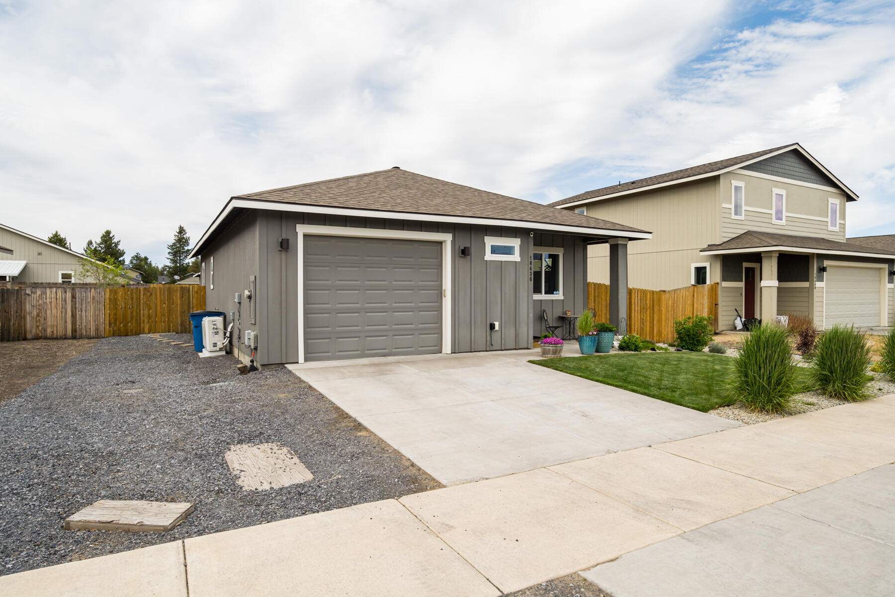 Huntington Meadows - Residential