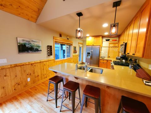 Tiny photo for 17767 Topflite Lane #UNIT 23, Sunriver, OR 97707 (MLS # 220212601)