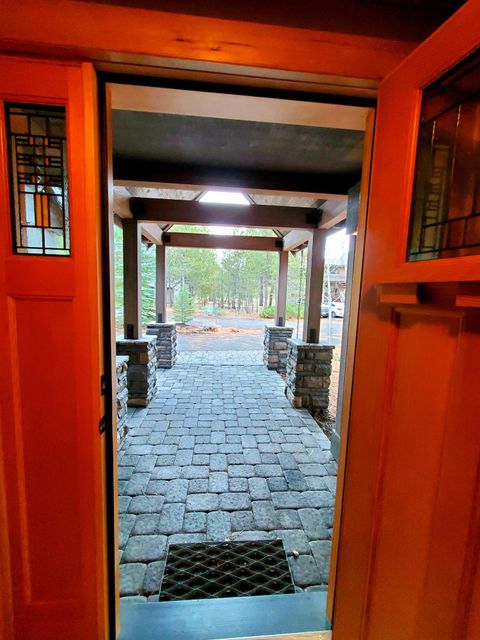 Tiny photo for 17767 Topflite Lane #UNIT 23, Sunriver, OR 97707 (MLS # 220212601)