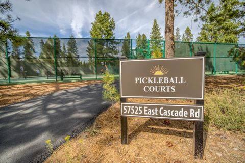 Tiny photo for 17767 Topflite Lane #UNIT 23, Sunriver, OR 97707 (MLS # 220212601)