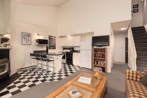 19717 SW Mount Bachelor Drive UNIT 210 Bend OR 97702