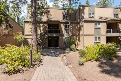 19717 SW Mount Bachelor Drive UNIT 210 Bend OR 97702