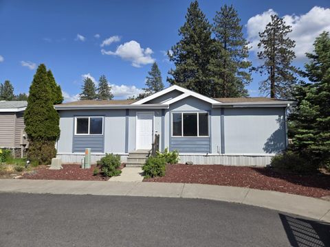 20176 Hawes Lane Bend OR 97702