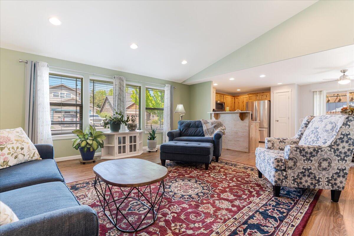 1370 NW 21st Street