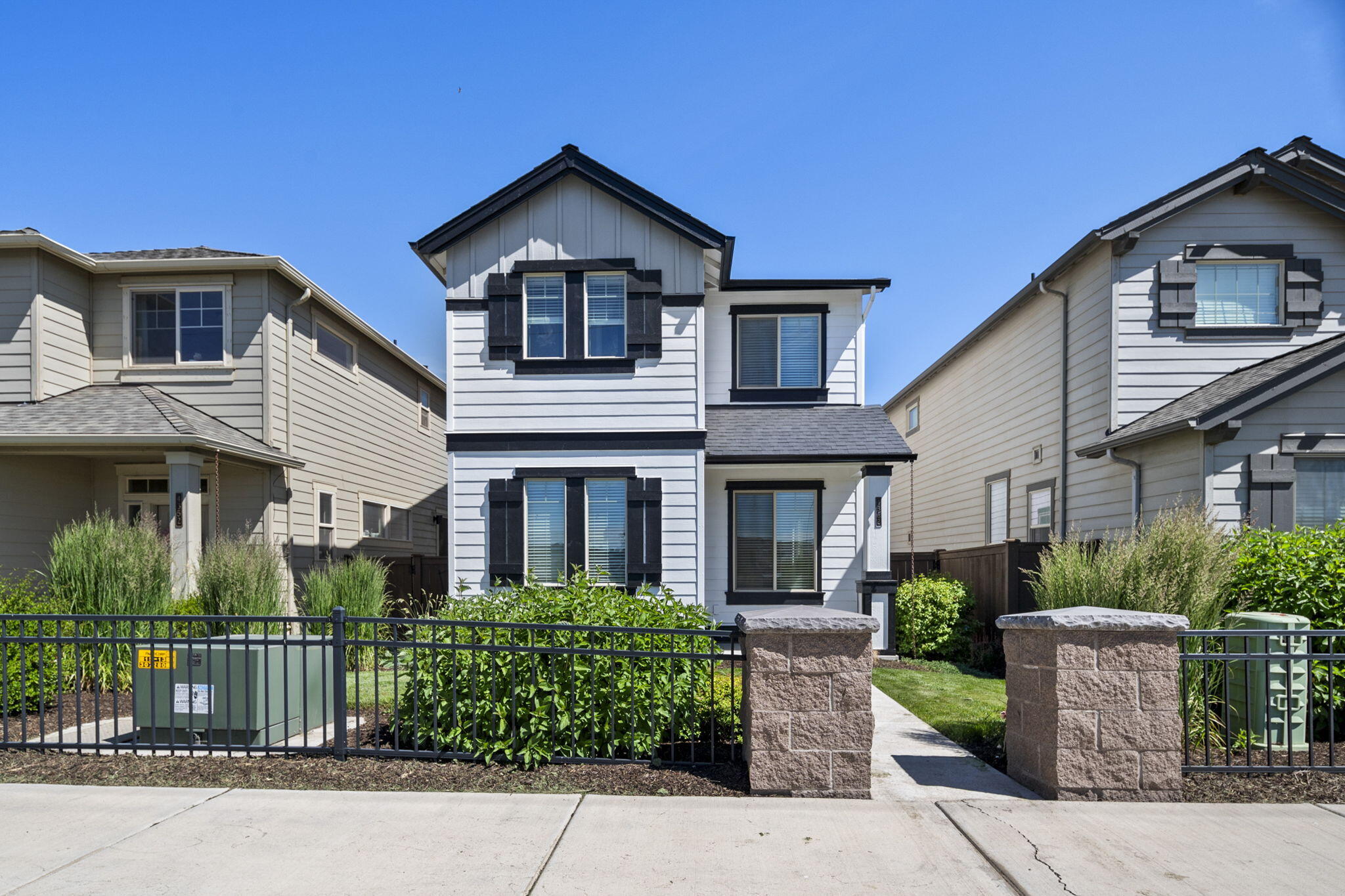 Triple Ridge - Residential