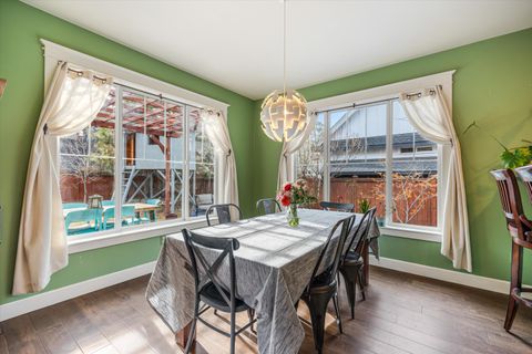 Tiny photo for 20583 Sierra Drive, Bend, OR 97701 (MLS # 220215026)