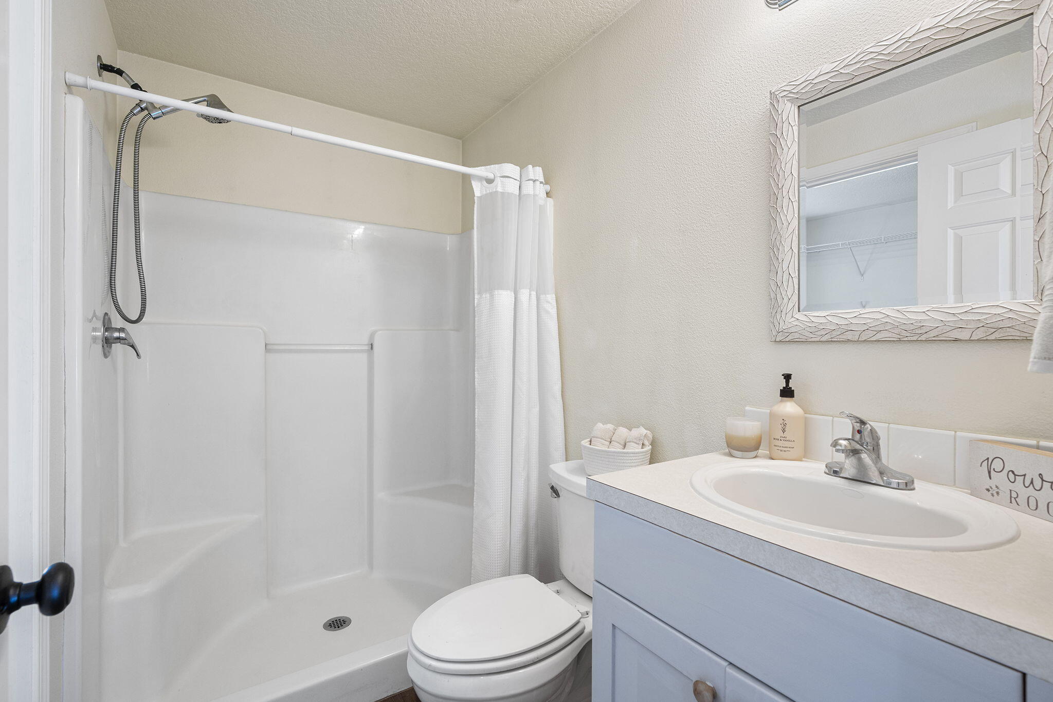 Larkspur - Residential