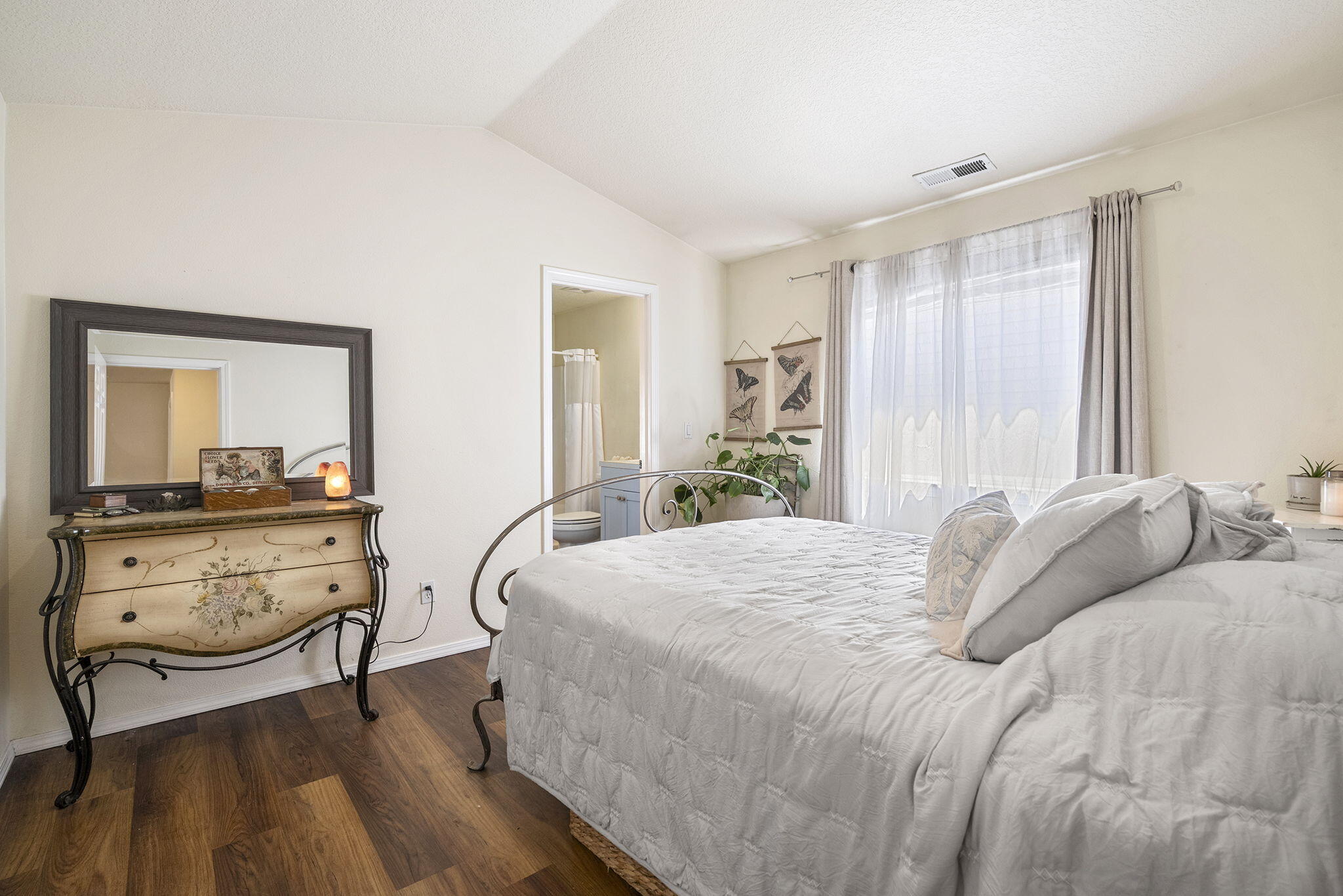 Larkspur - Residential