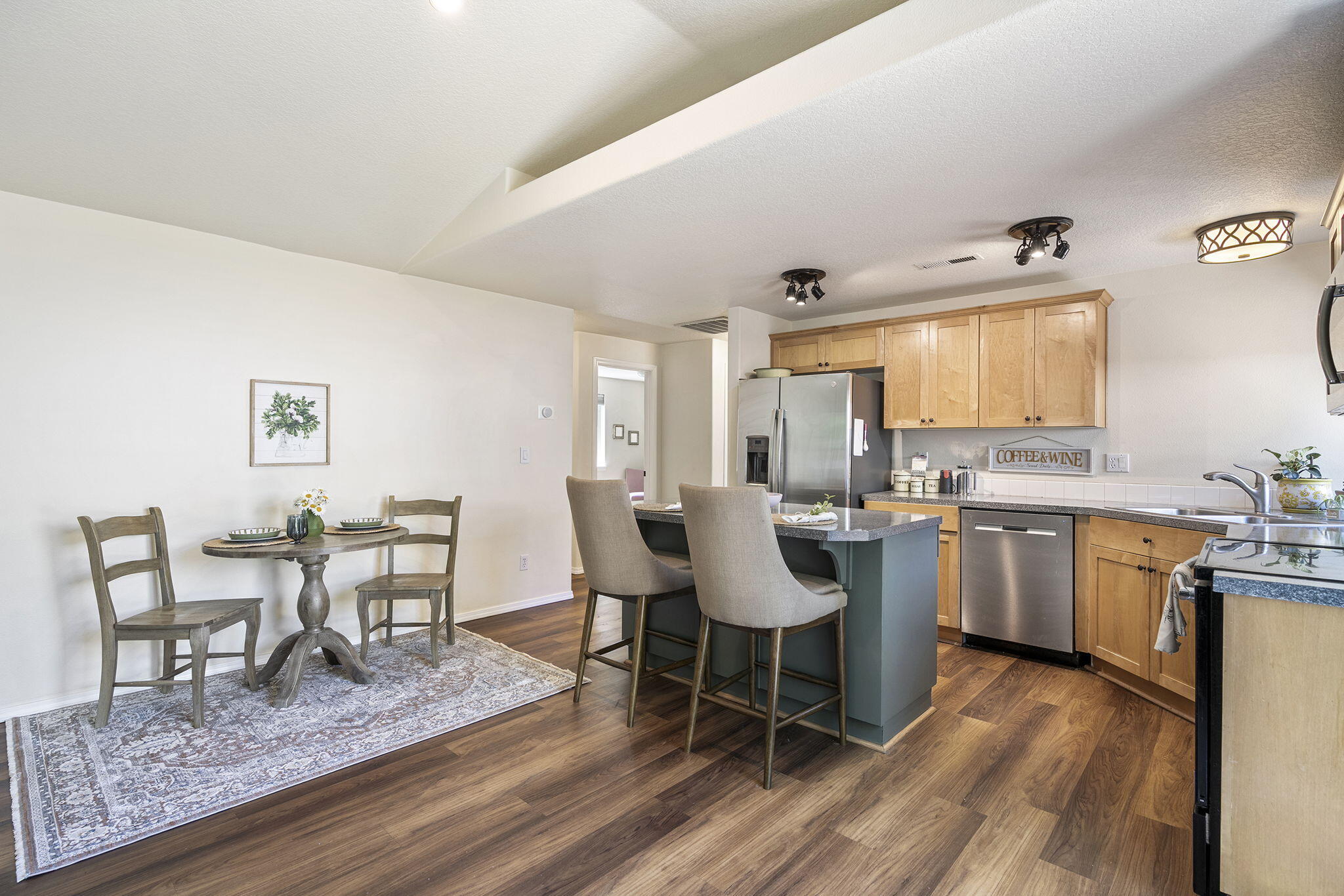 Larkspur - Residential