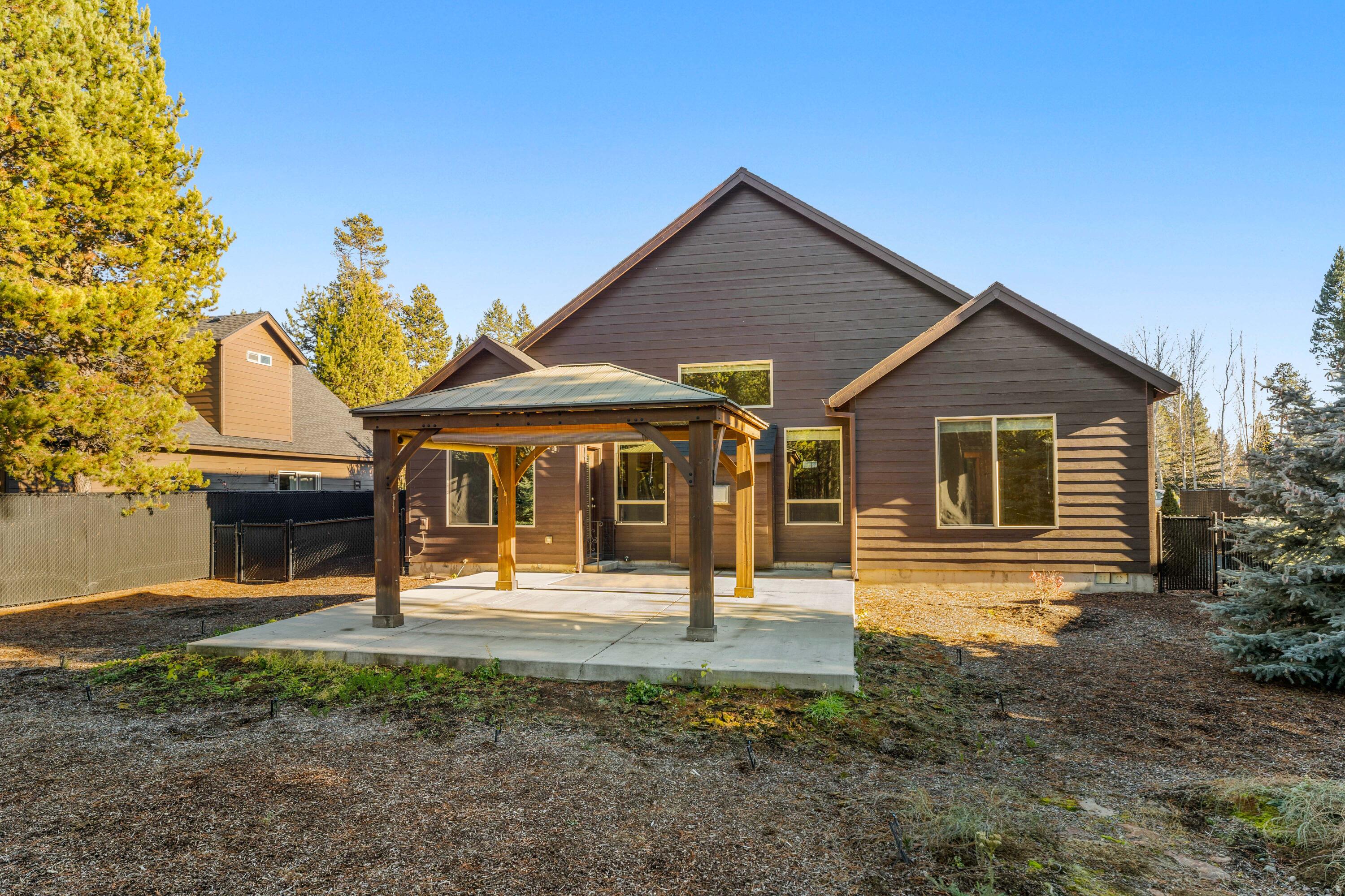 Crescent Creek - Residential