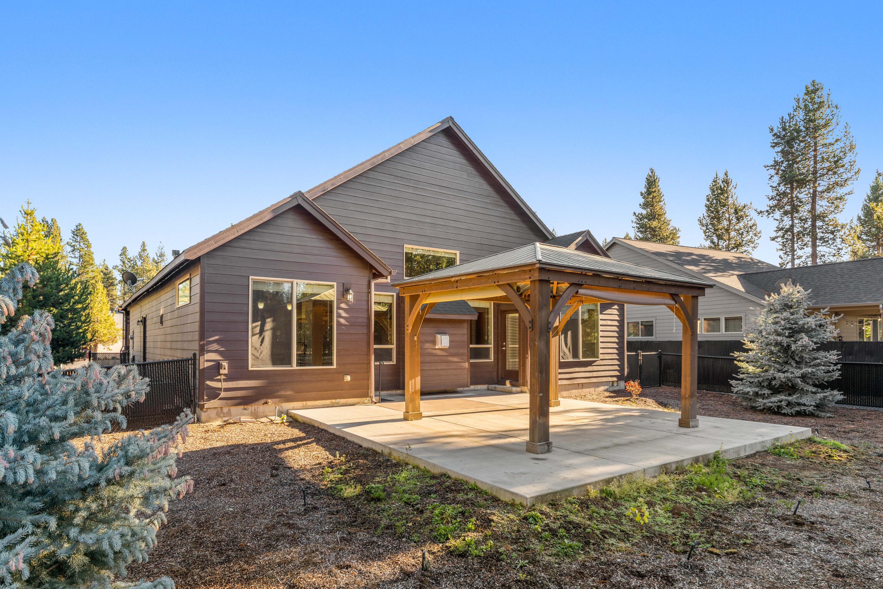 Crescent Creek - Residential