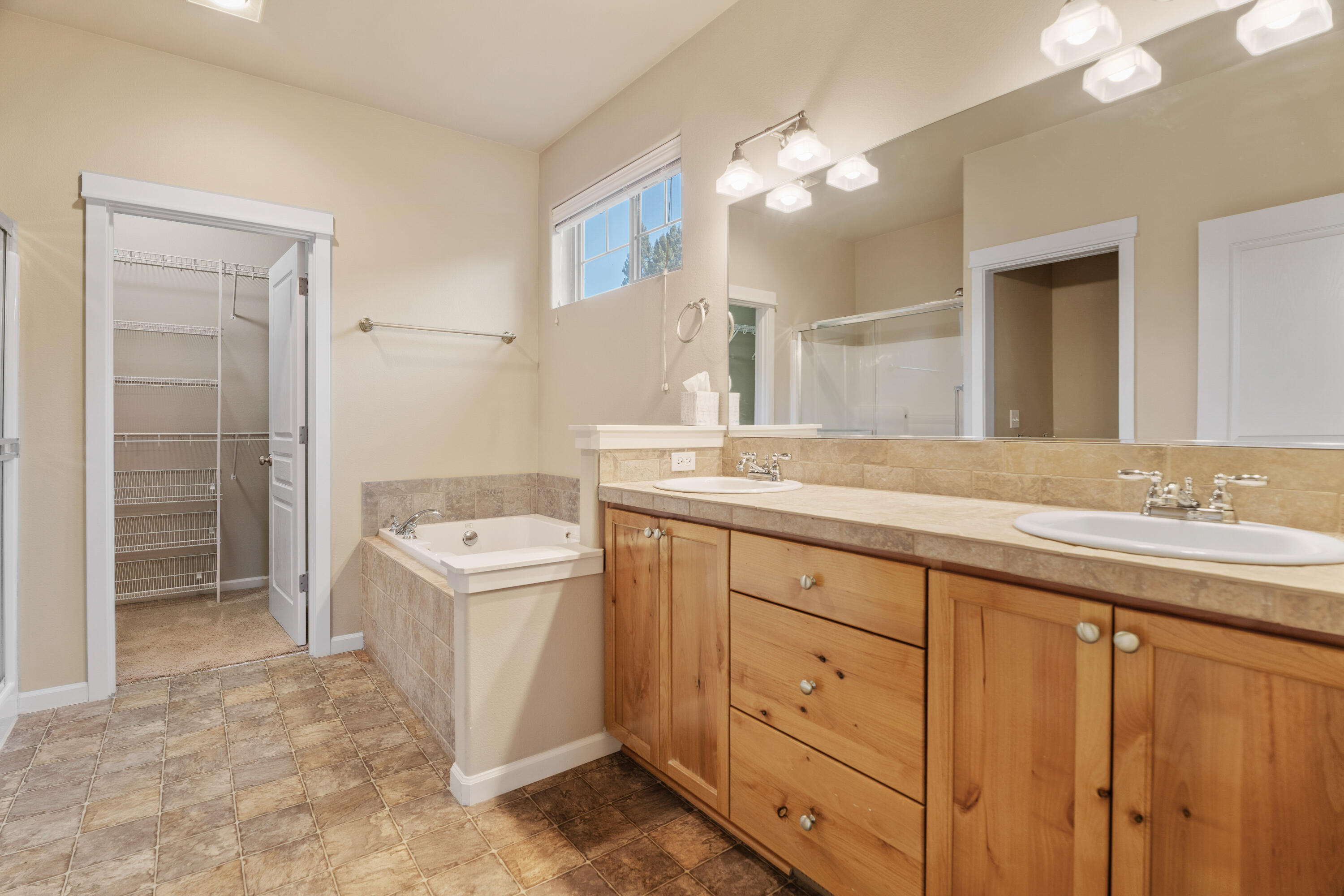 Crescent Creek - Residential