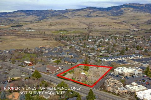 Tiny photo for 668 N Main Street, Ashland, OR 97520 (MLS # 220215748)