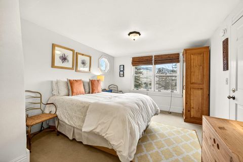 Tiny photo for 668 N Main Street, Ashland, OR 97520 (MLS # 220215748)