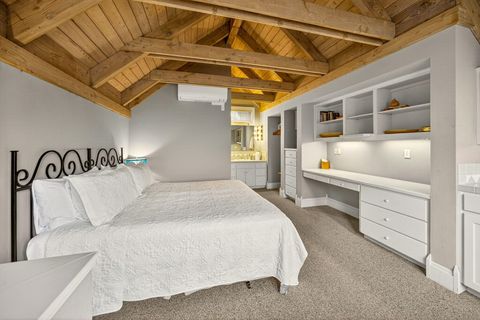 Tiny photo for 668 N Main Street, Ashland, OR 97520 (MLS # 220215748)