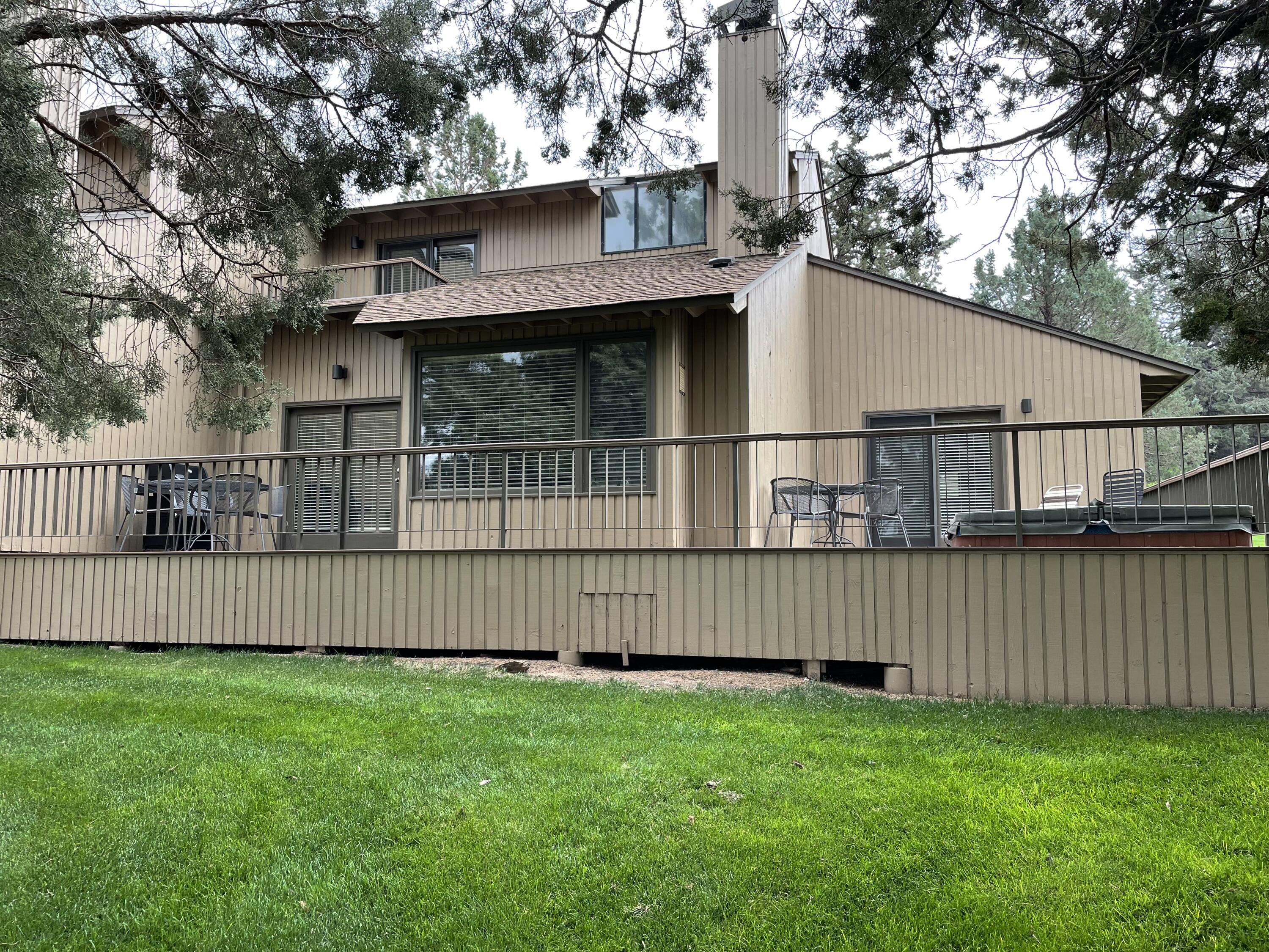 Eagle Crest - Residential