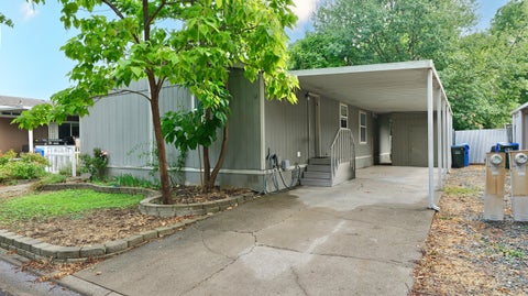Featured picture for the property 220209448