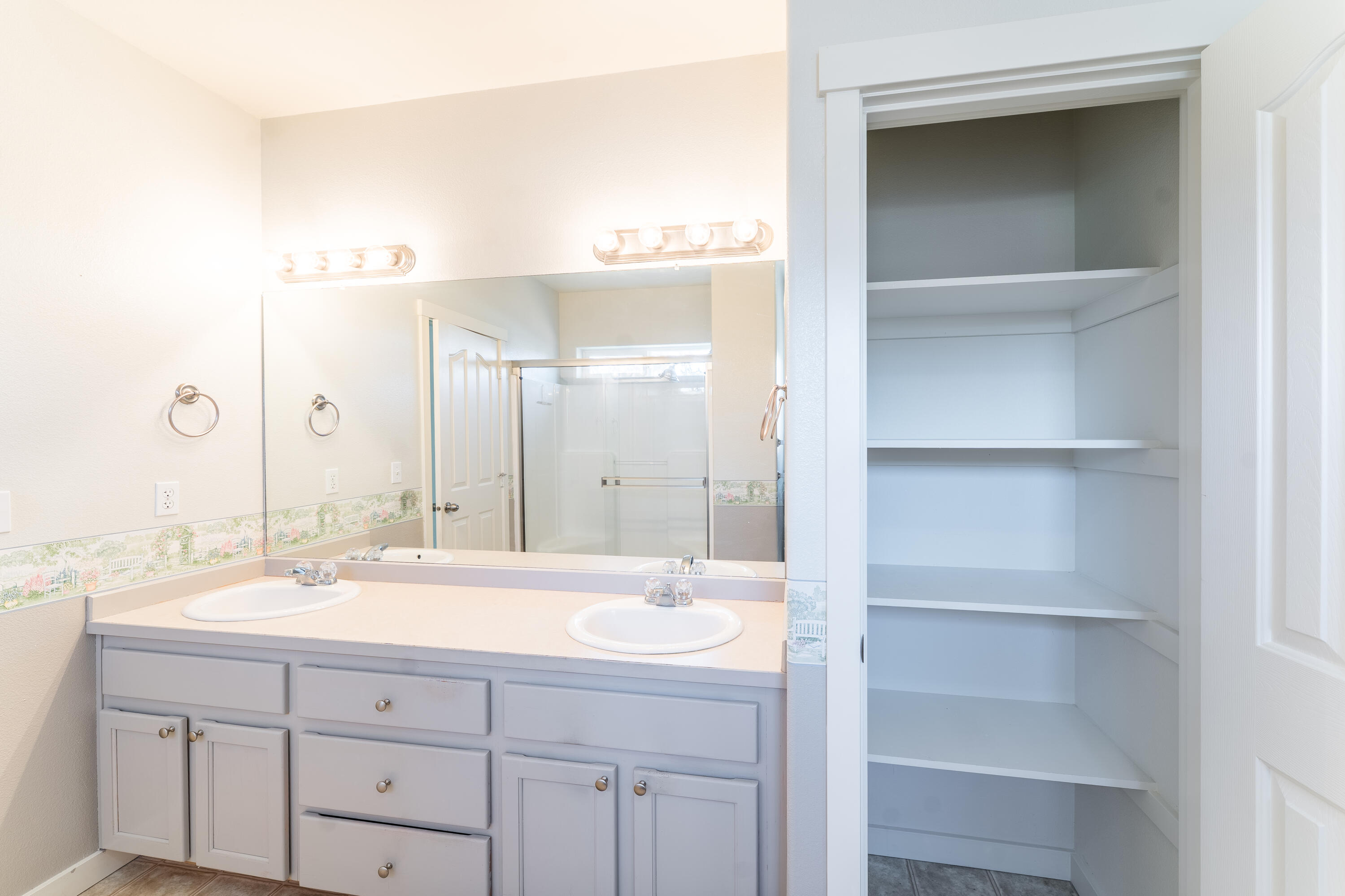 Echo Rim Estates - Residential