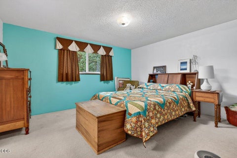 Tiny photo for 931 Mira Mar Avenue, Medford, OR 97504 (MLS # 220223112)