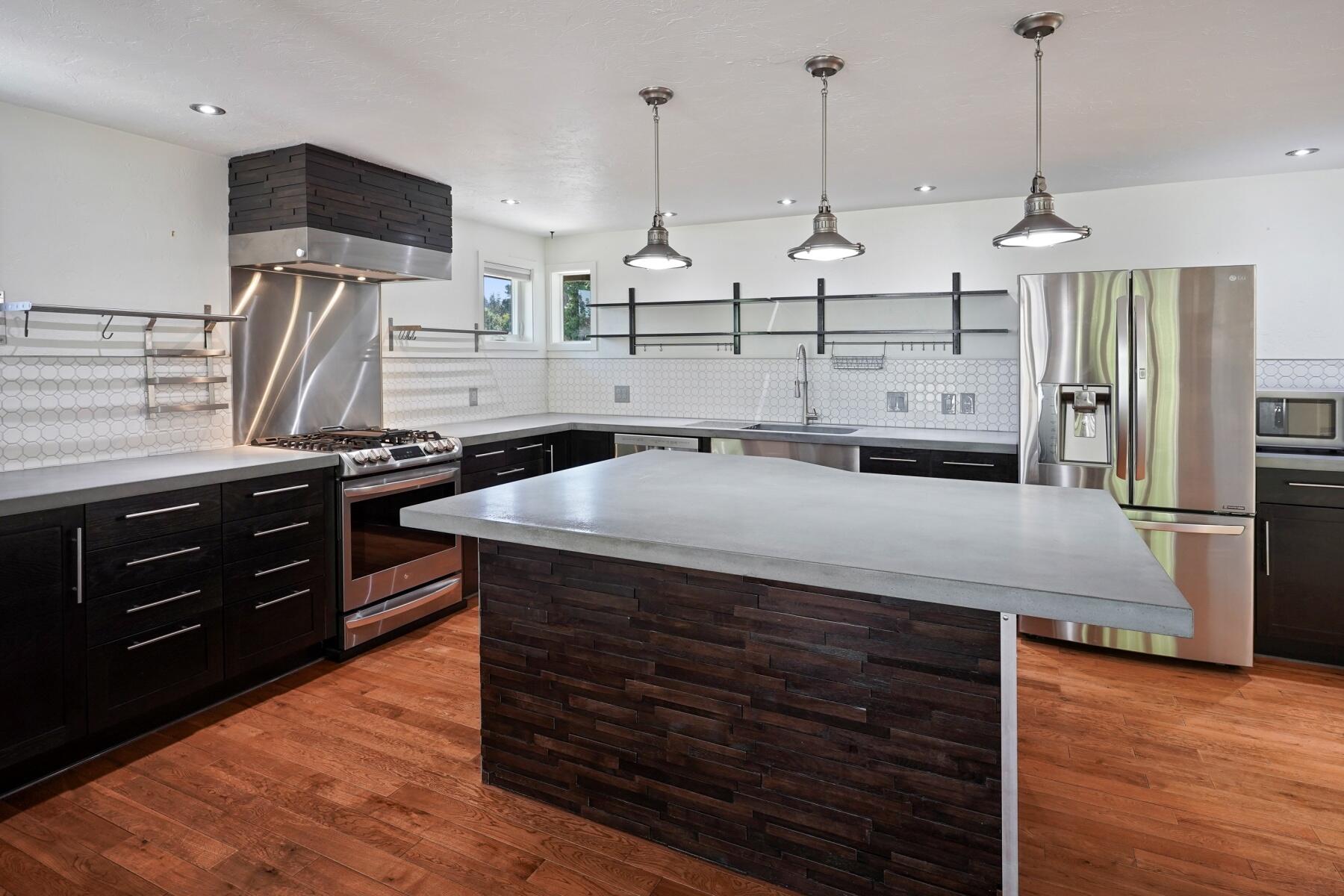 Ridgeview Park - Residential