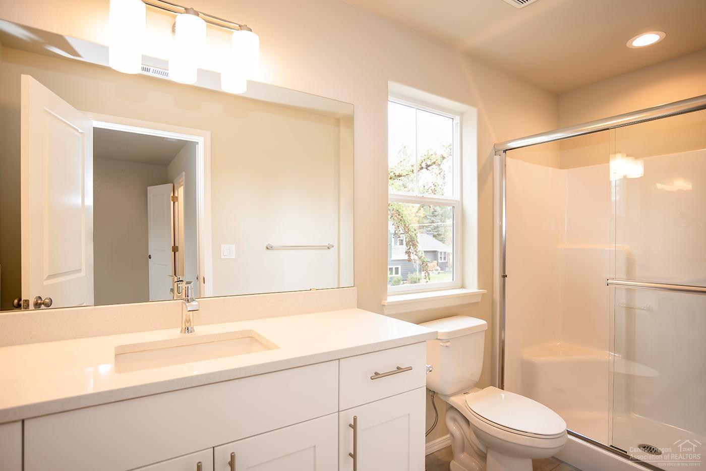 CLAB - Commercial Sale