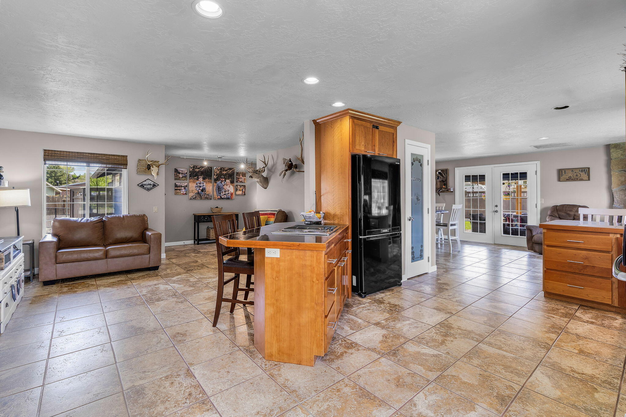 312 NE Bronco Way