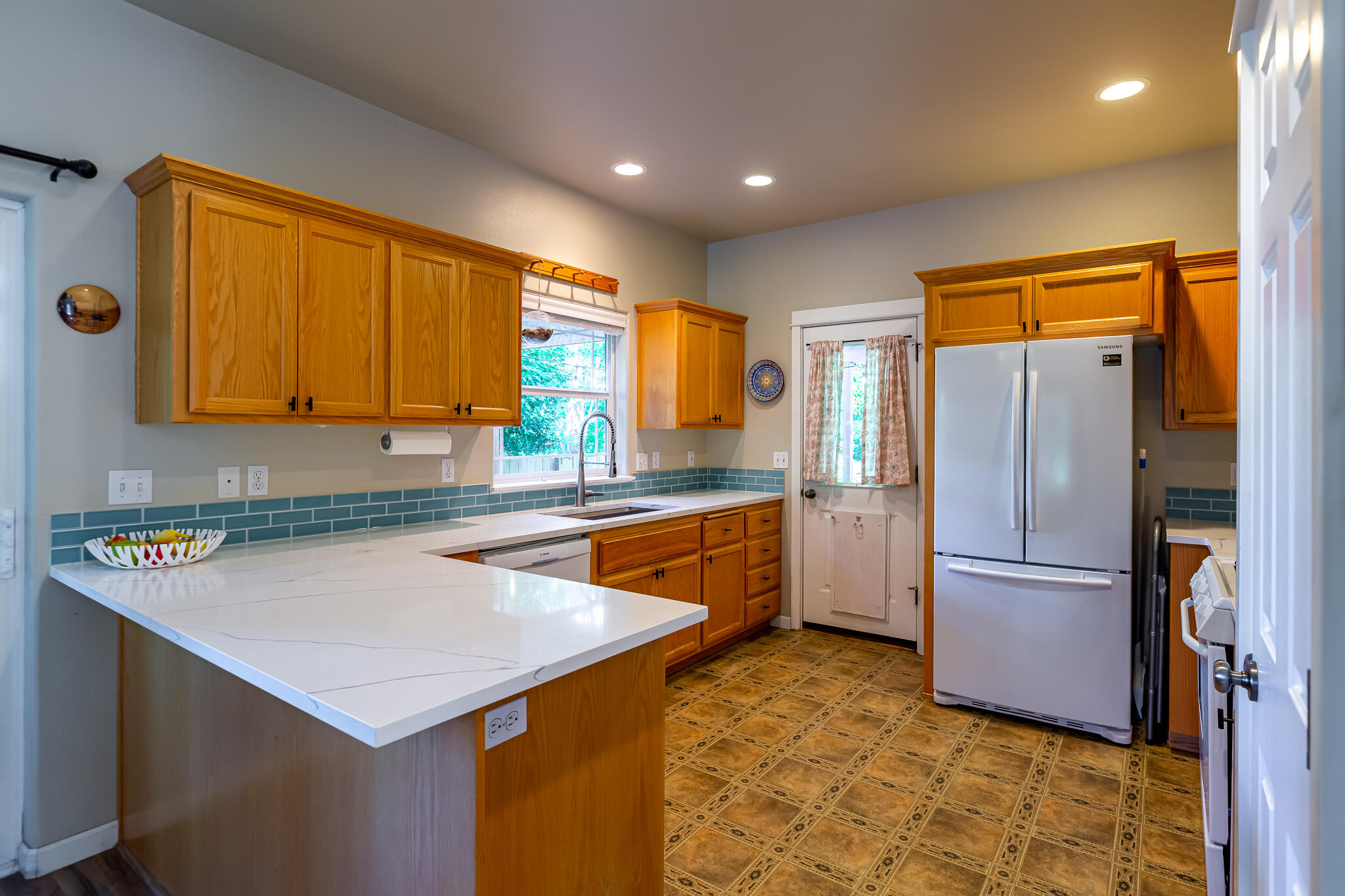 Oakview - Residential