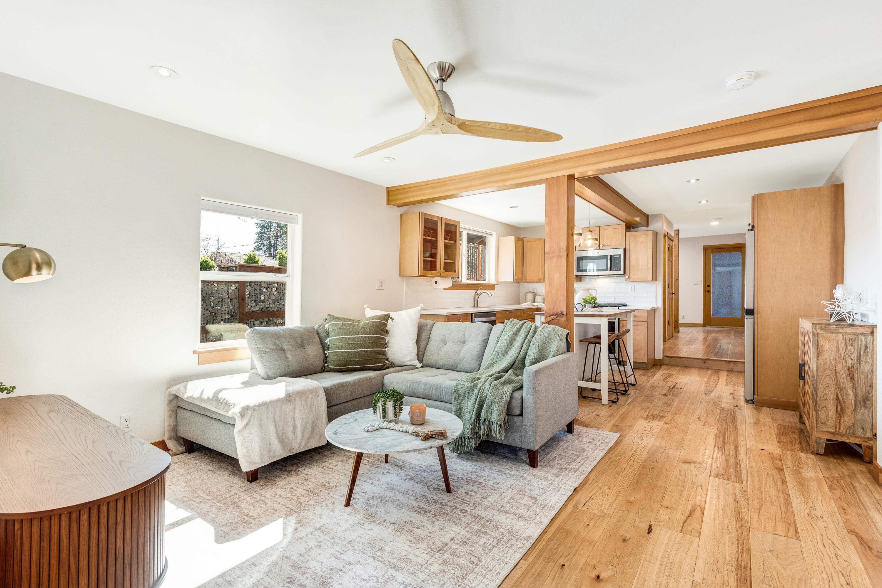 1405 NW Davenport Avenue