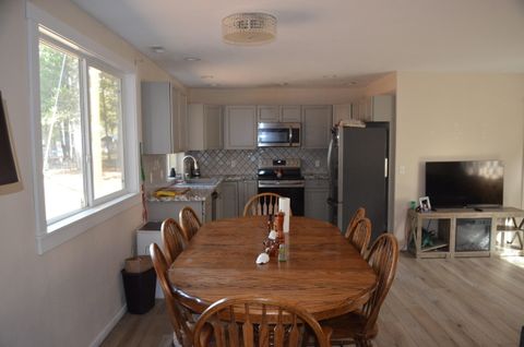 Tiny photo for 53425 Kokanee Lane, La Pine, OR 97739 (MLS # 220215921)