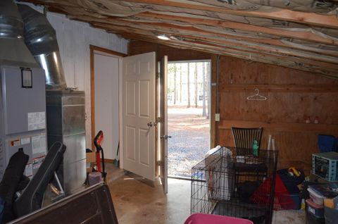 Tiny photo for 53425 Kokanee Lane, La Pine, OR 97739 (MLS # 220215921)