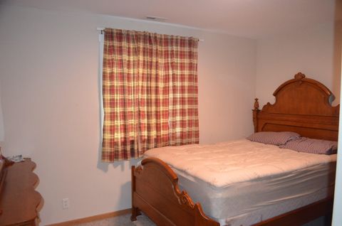 Tiny photo for 53425 Kokanee Lane, La Pine, OR 97739 (MLS # 220215921)