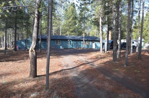Tiny photo for 53425 Kokanee Lane, La Pine, OR 97739 (MLS # 220215921)