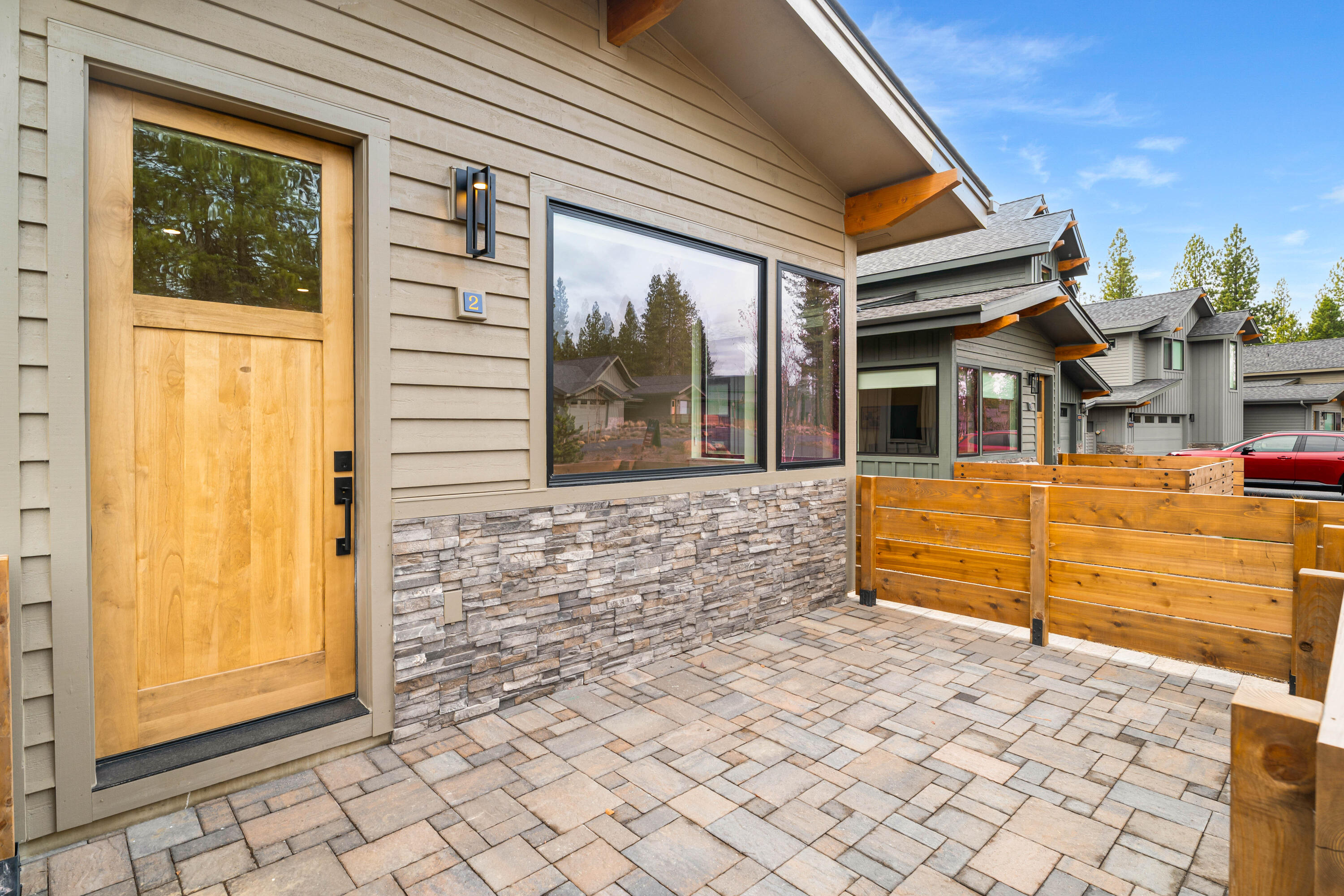 18245 Forestbrook Loop 23