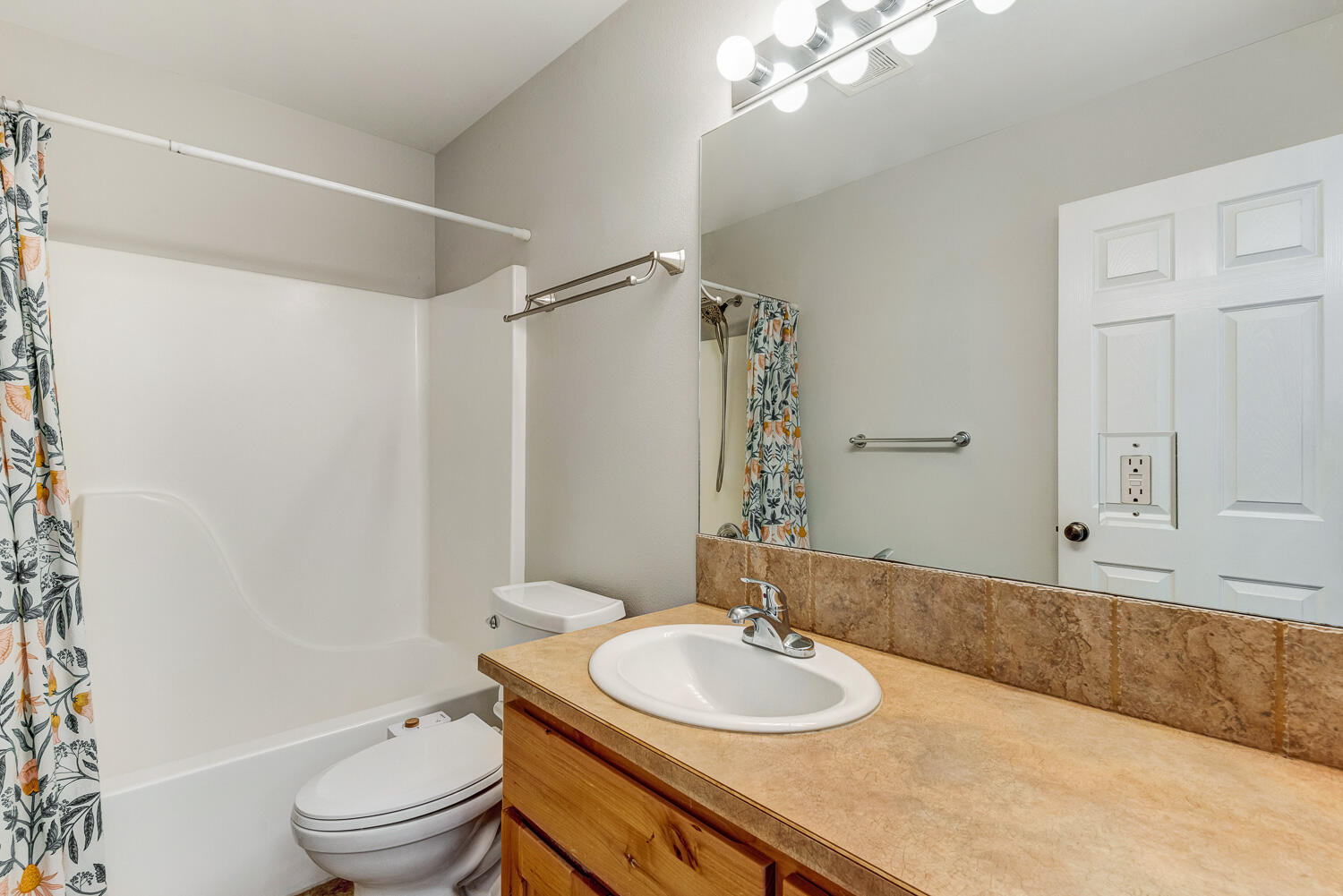 Oakview - Residential