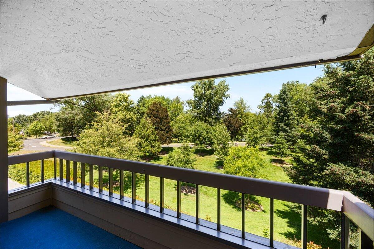 Riverpark Terrace Condominiums - Residential