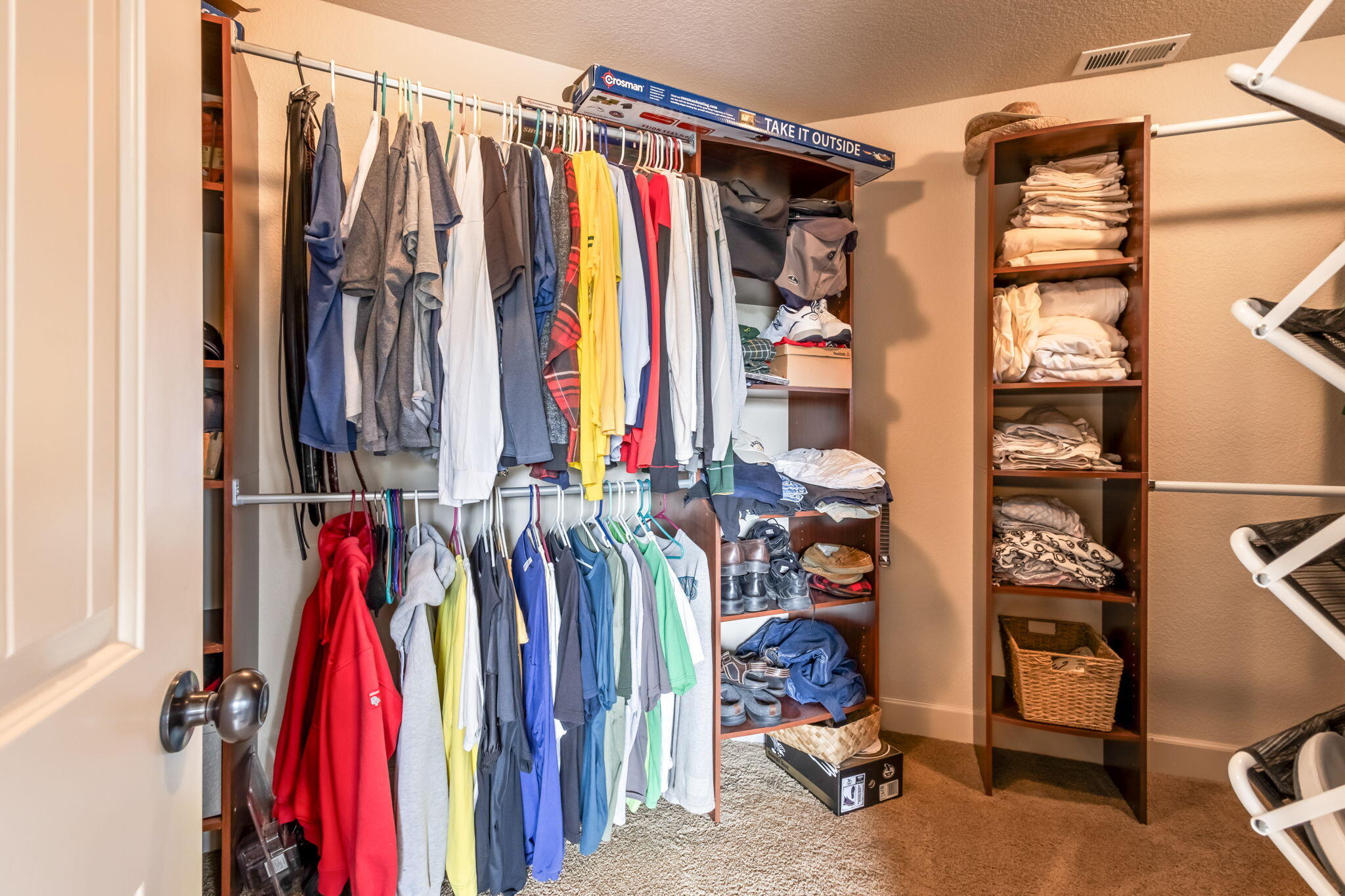 Mountain Ridge Est. - Residential