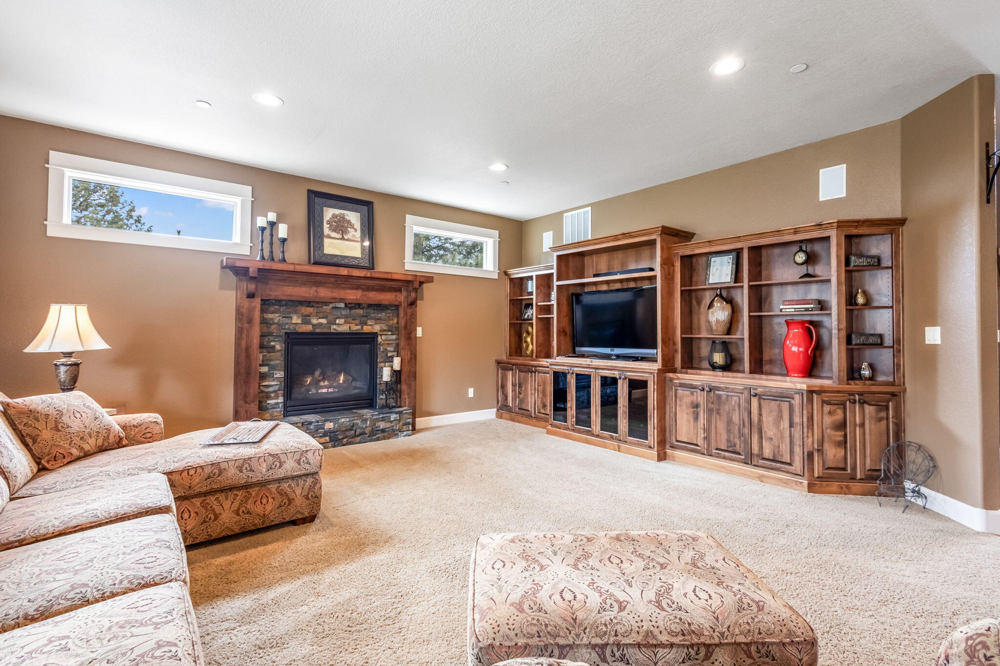 Mountain Ridge Est. - Residential