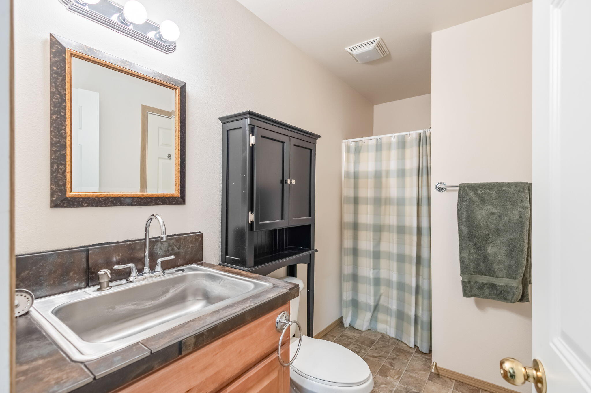 Mountain Ridge Est. - Residential