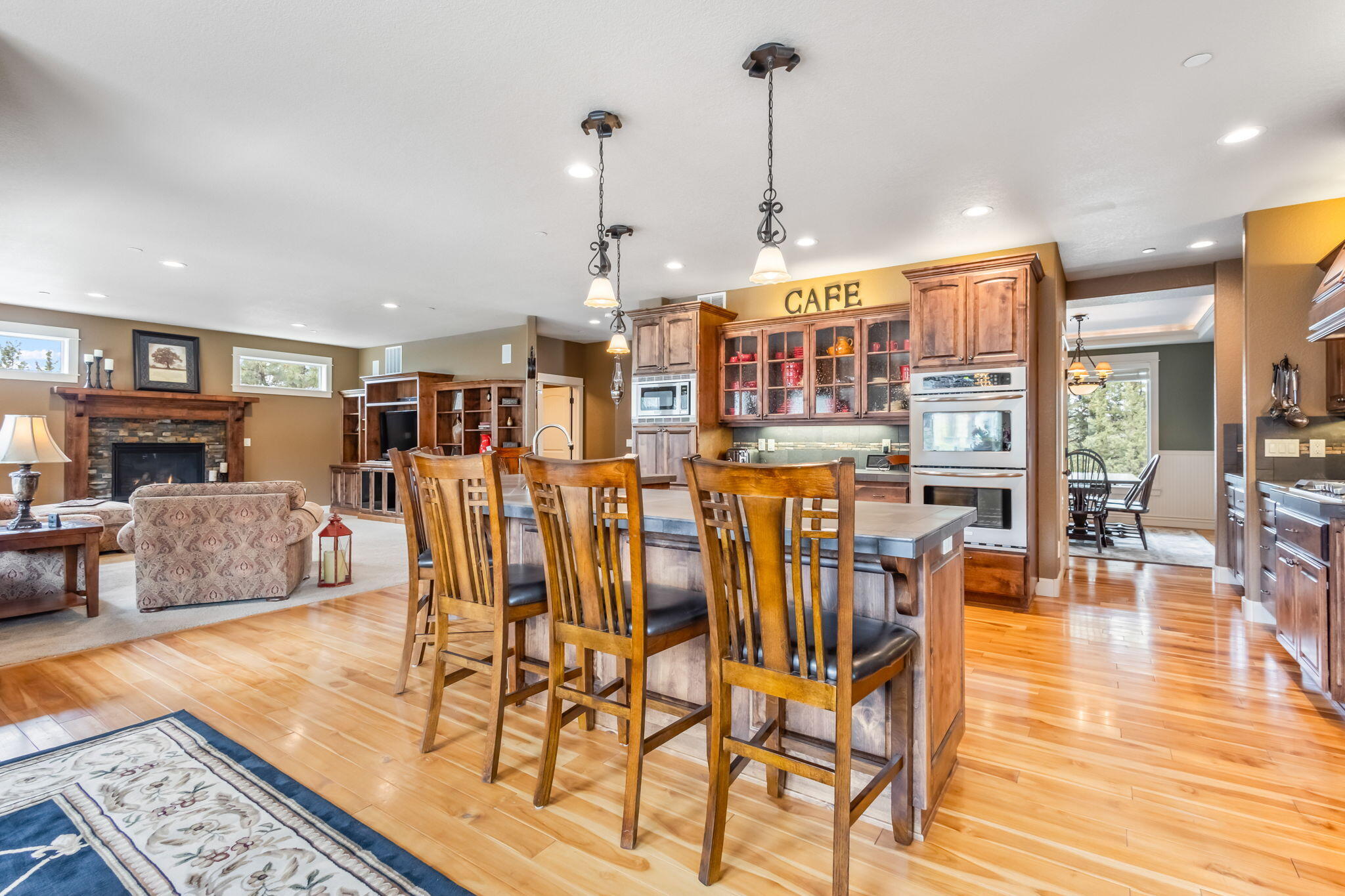 Mountain Ridge Est. - Residential