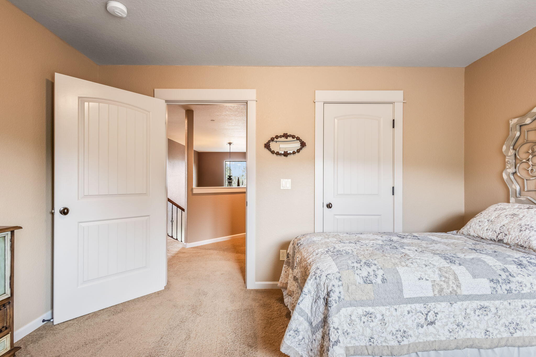 Mountain Ridge Est. - Residential