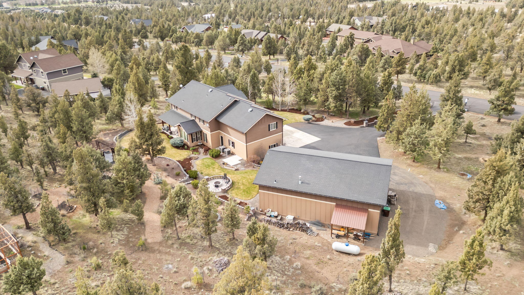 Mountain Ridge Est. - Residential