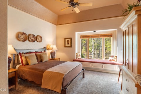 Tiny photo for 56978 Peppermill Circle #04-I, Sunriver, OR 97707 (MLS # 220229909)