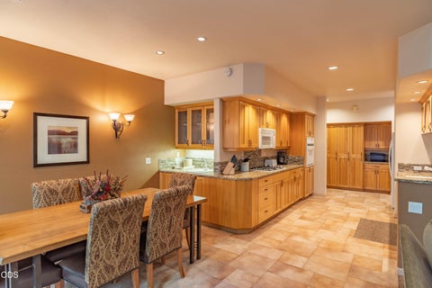 Tiny photo for 56978 Peppermill Circle #04-I, Sunriver, OR 97707 (MLS # 220229909)