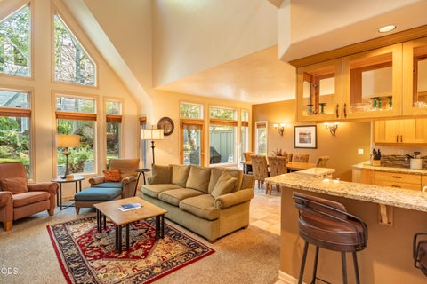 Photo of 56978 Peppermill Circle #04-I, Sunriver, OR 97707 (MLS # 220229909)