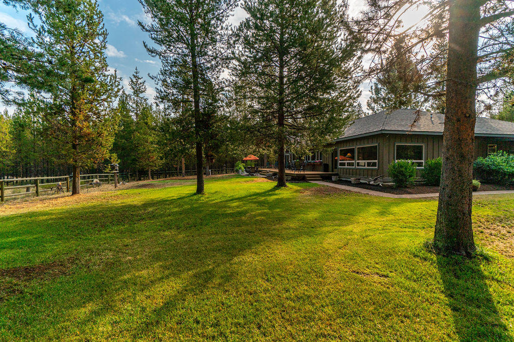 Pinewood Country Est - Residential