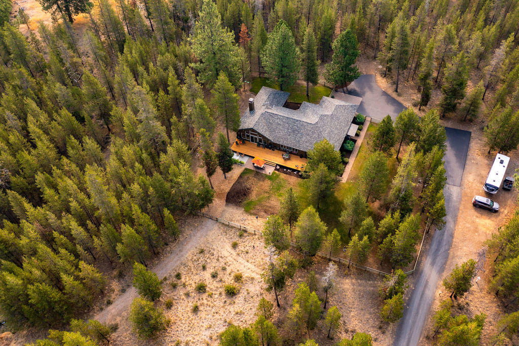 Pinewood Country Est - Residential