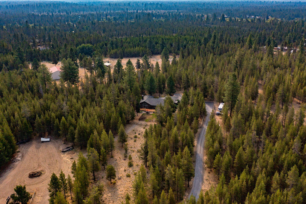 Pinewood Country Est - Residential