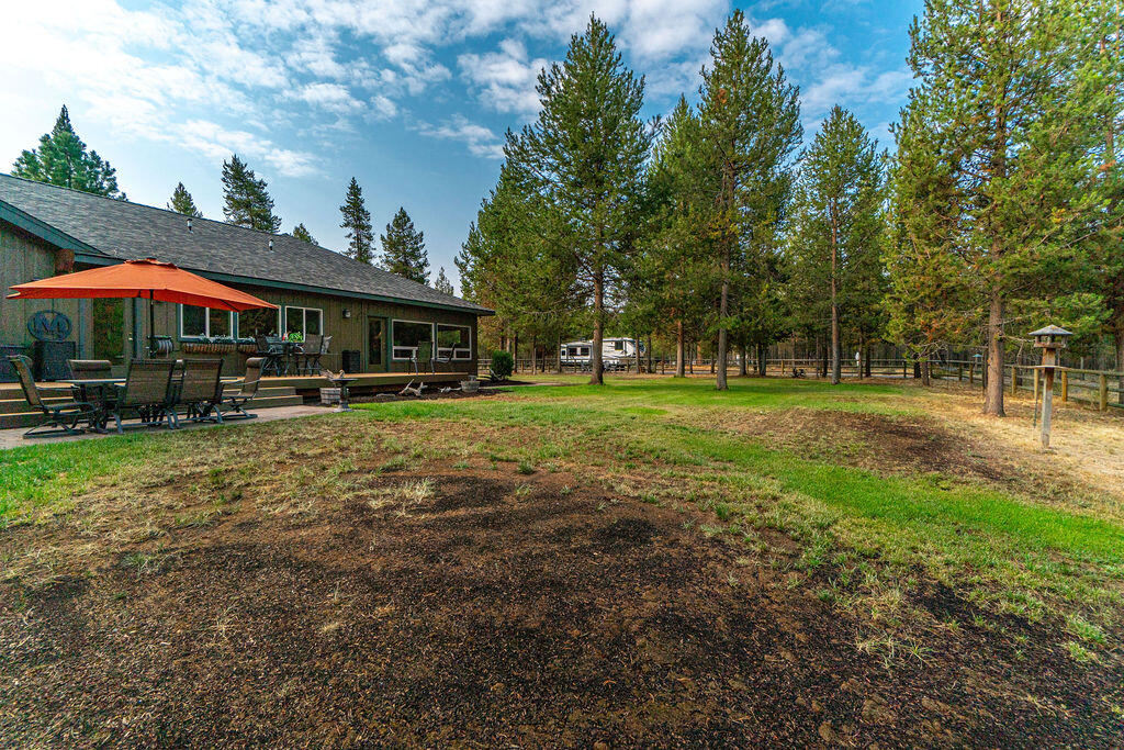 Pinewood Country Est - Residential